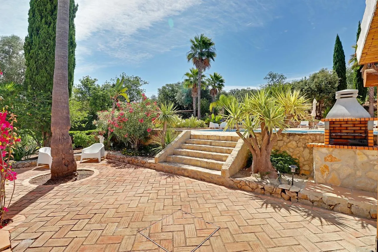 Villa Quinta Da Galina By Portucasa Loulé