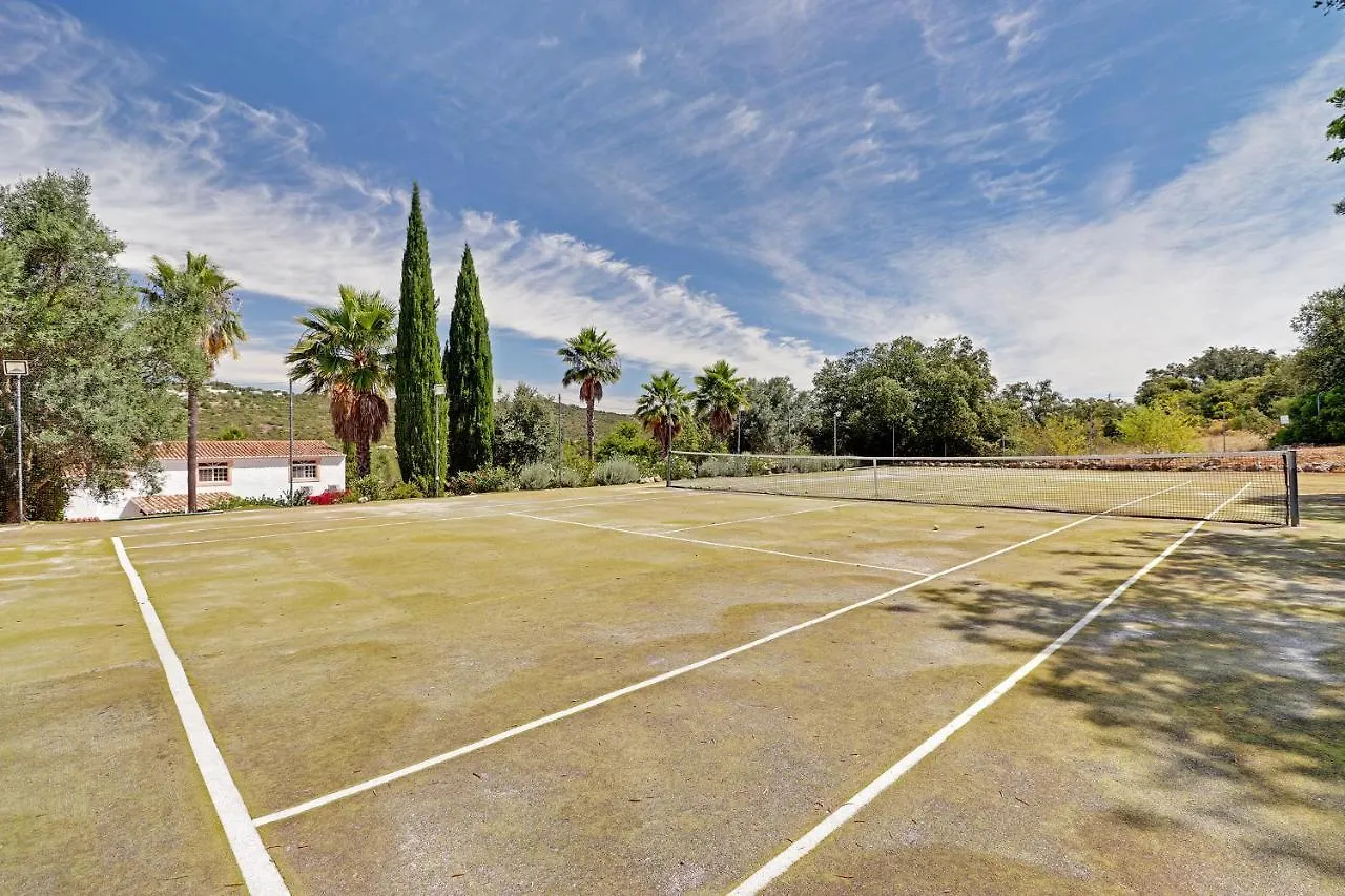 Villa Quinta Da Galina By Portucasa Loulé