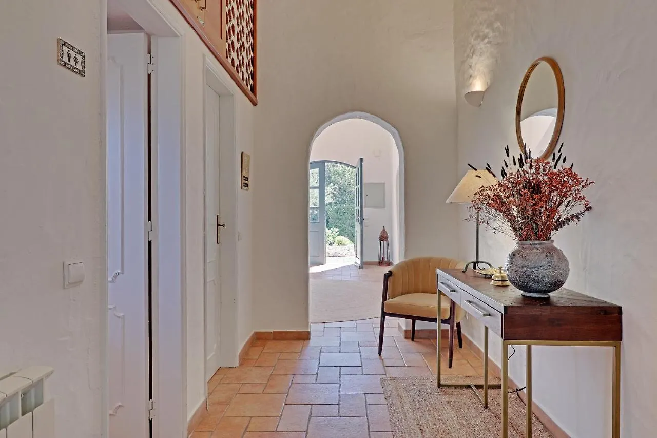 Villa Quinta Da Galina By Portucasa Loulé